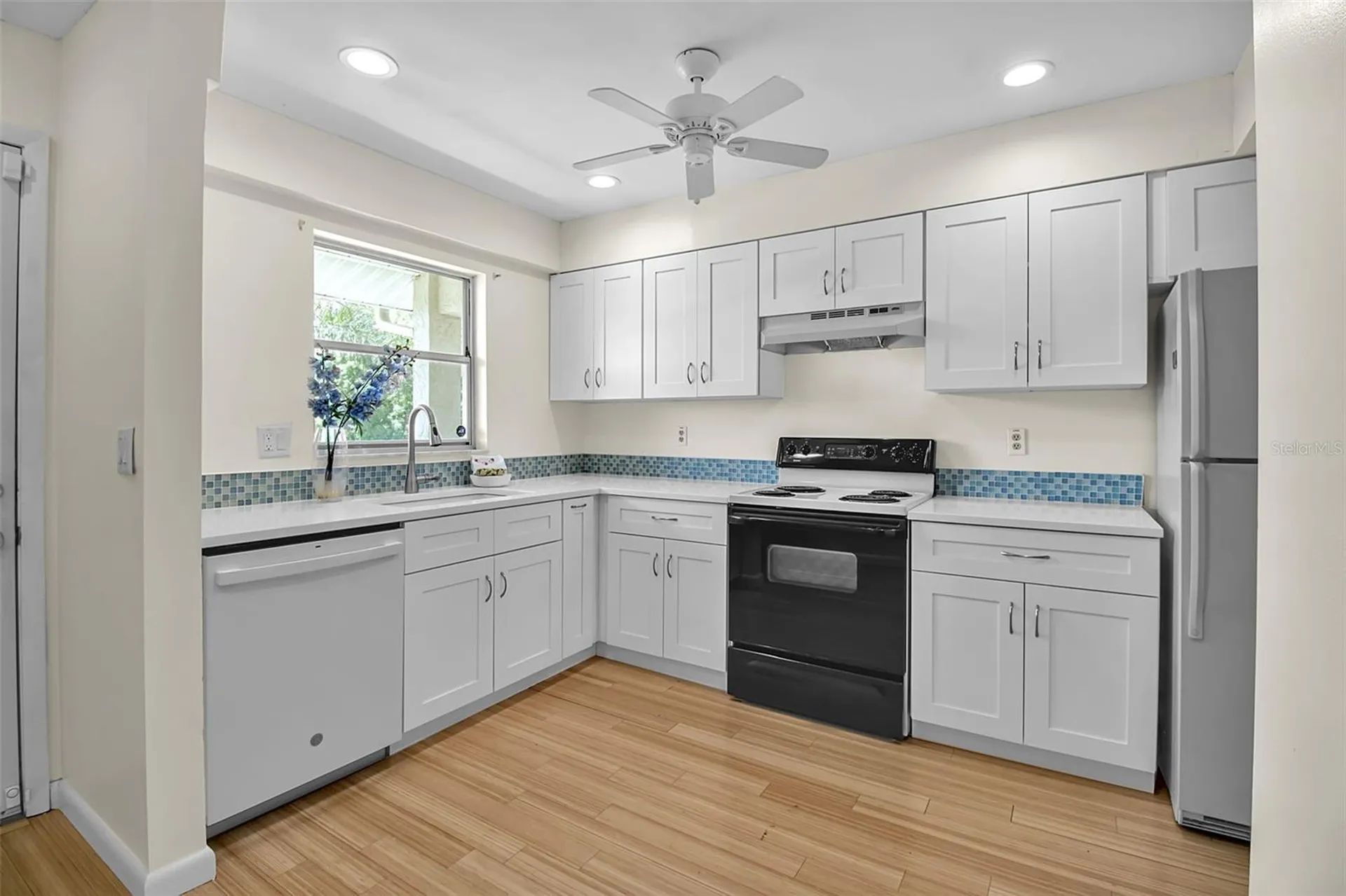 3987 Maceachen Boulevard Sarasota FL 34233