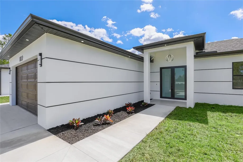 1122 S Edelweiss Street E Lehigh Acres FL 33974