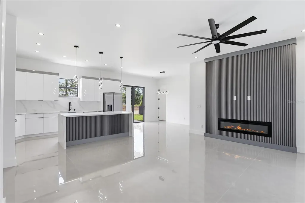 1122 S Edelweiss Street E Lehigh Acres FL 33974