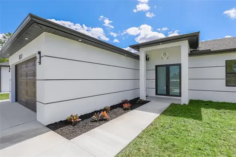 1122 S Edelweiss Street E Lehigh Acres FL 33974