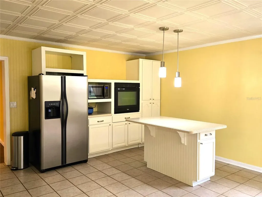 506 E Gottsche Avenue Eustis FL 32726