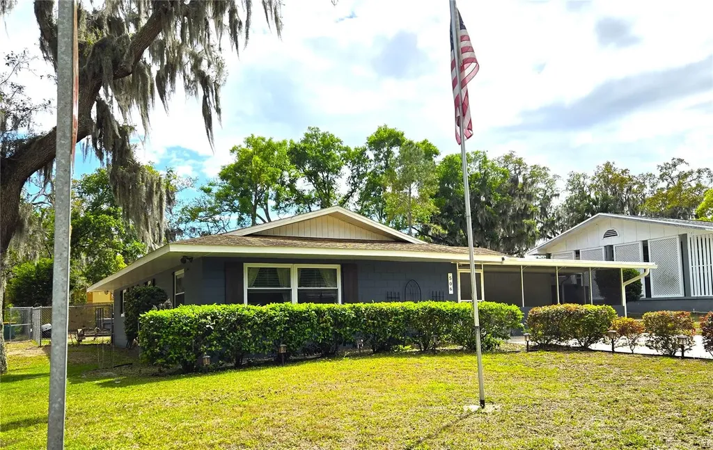 506 E Gottsche Avenue Eustis FL 32726