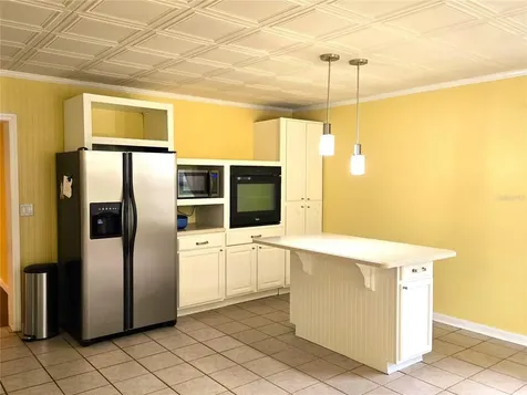 506 E Gottsche Avenue Eustis FL 32726