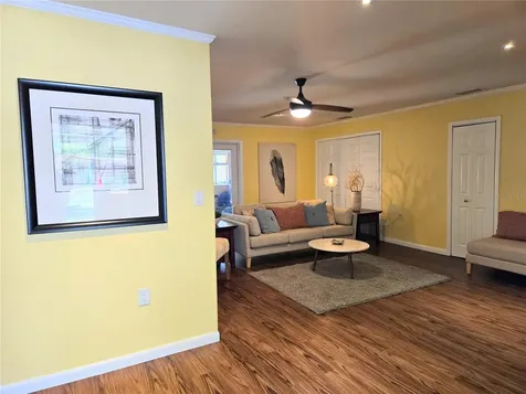 506 E Gottsche Avenue Eustis FL 32726