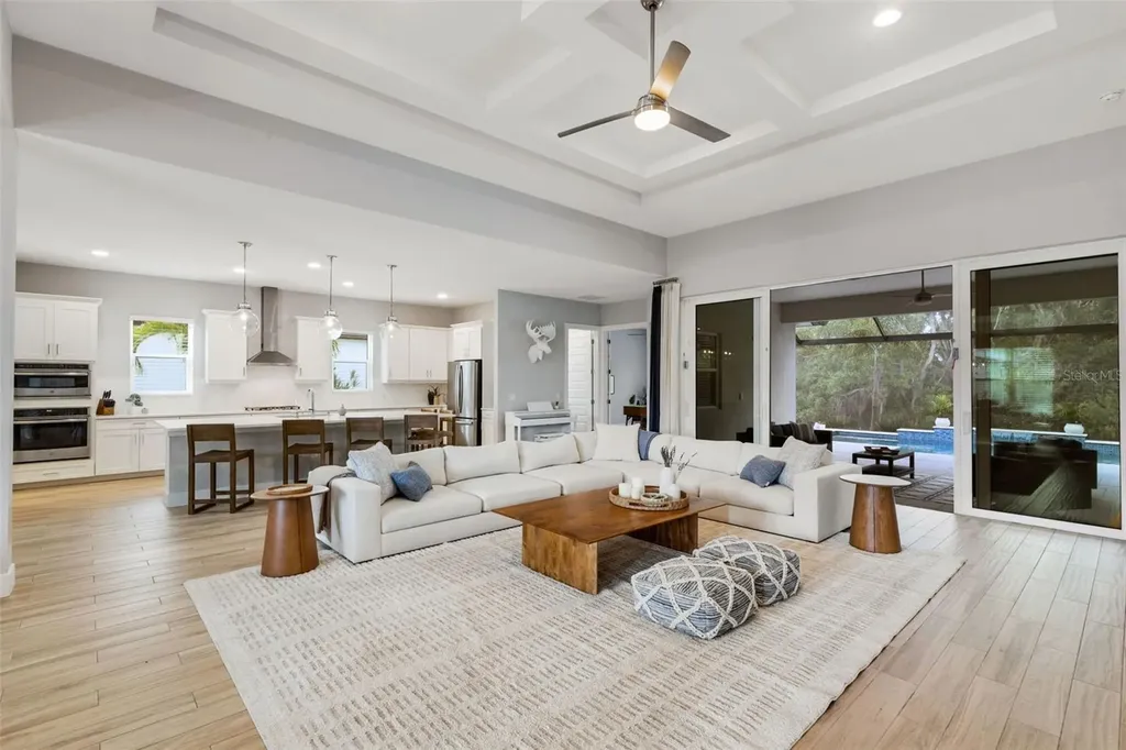 8145 Grande Shores Drive Sarasota FL 34240