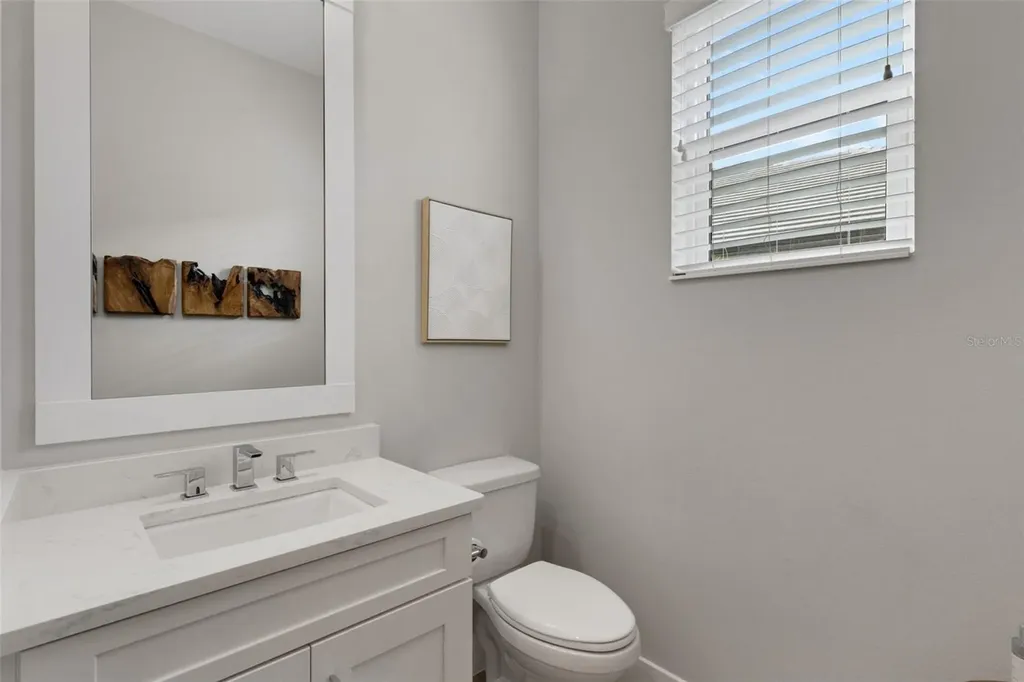 8145 Grande Shores Drive Sarasota FL 34240