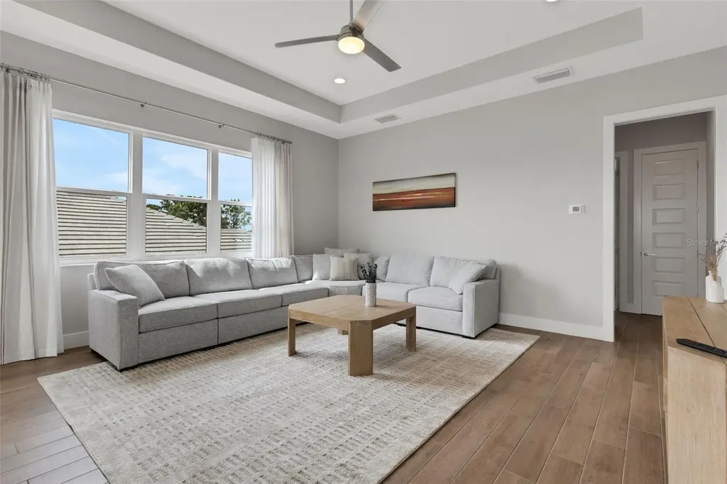 8145 Grande Shores Drive Sarasota FL 34240