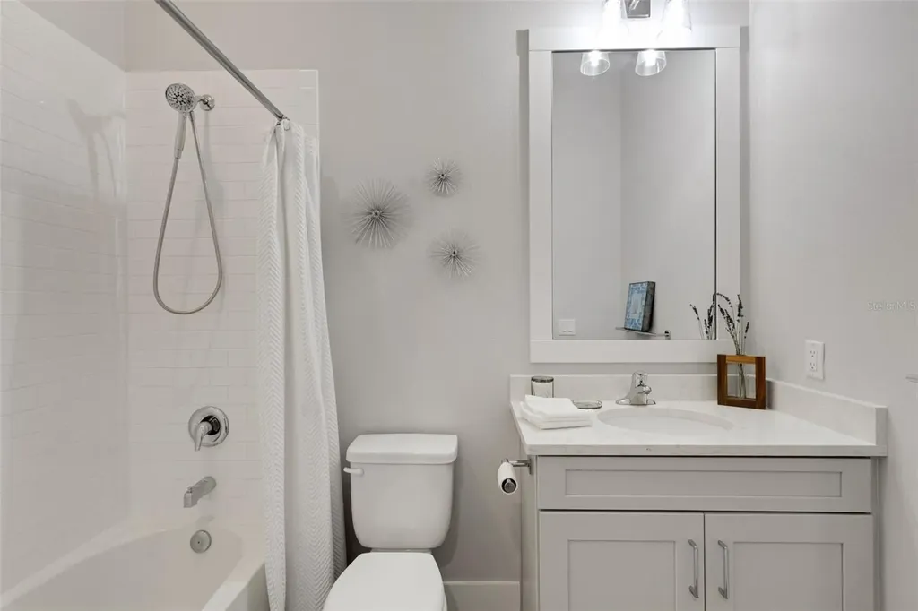 8145 Grande Shores Drive Sarasota FL 34240