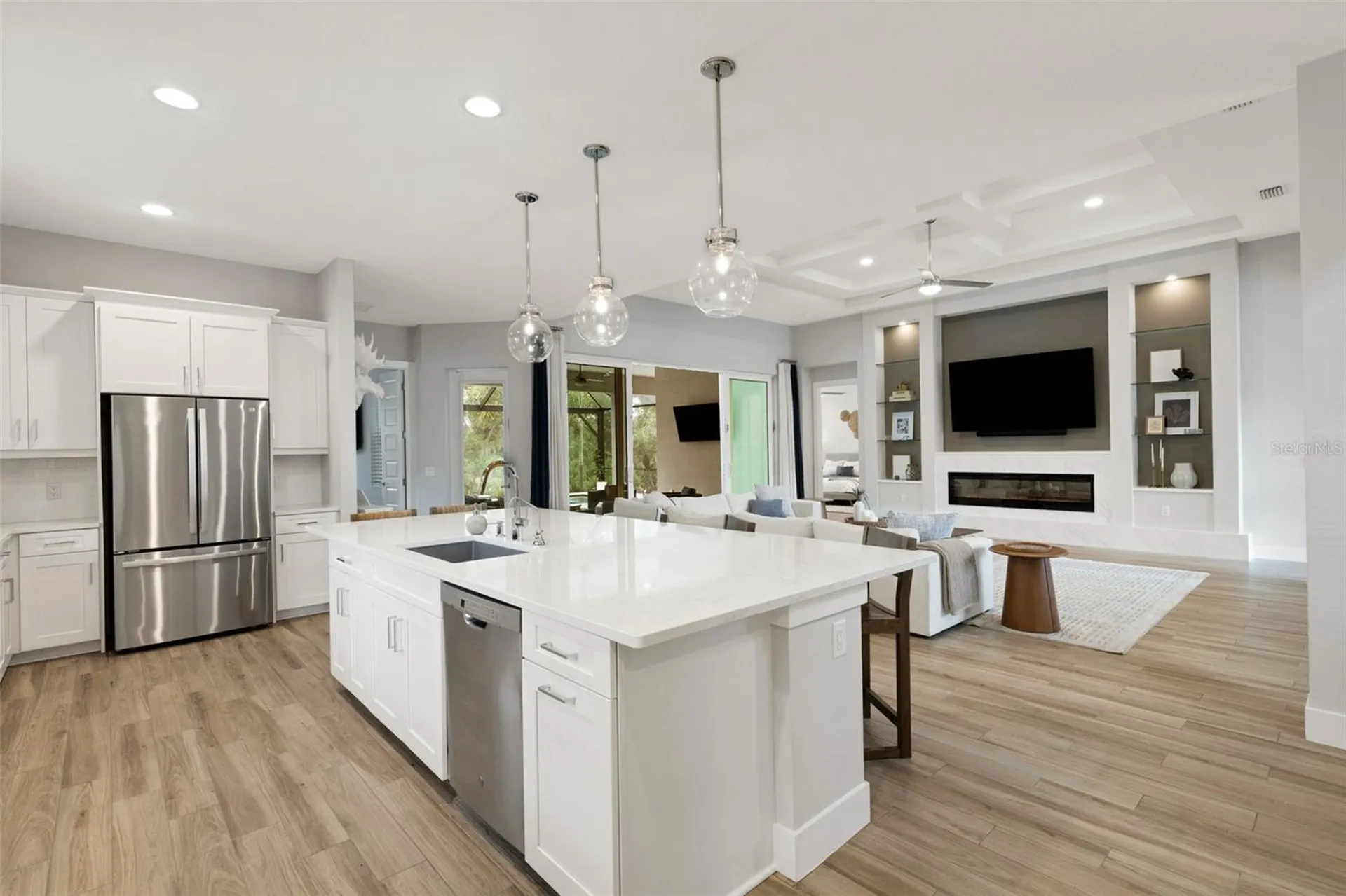 8145 Grande Shores Drive Sarasota FL 34240