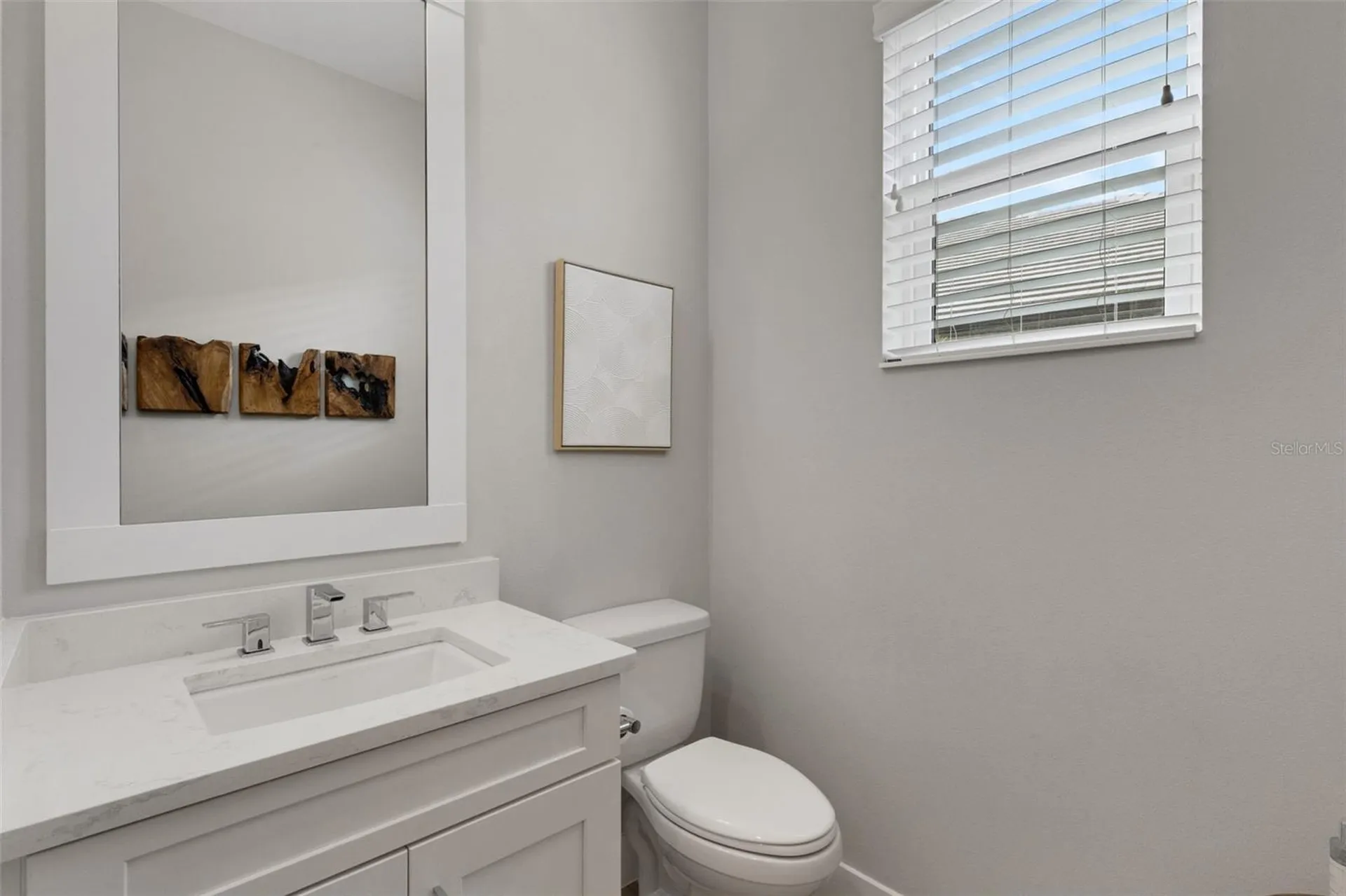 8145 Grande Shores Drive Sarasota FL 34240