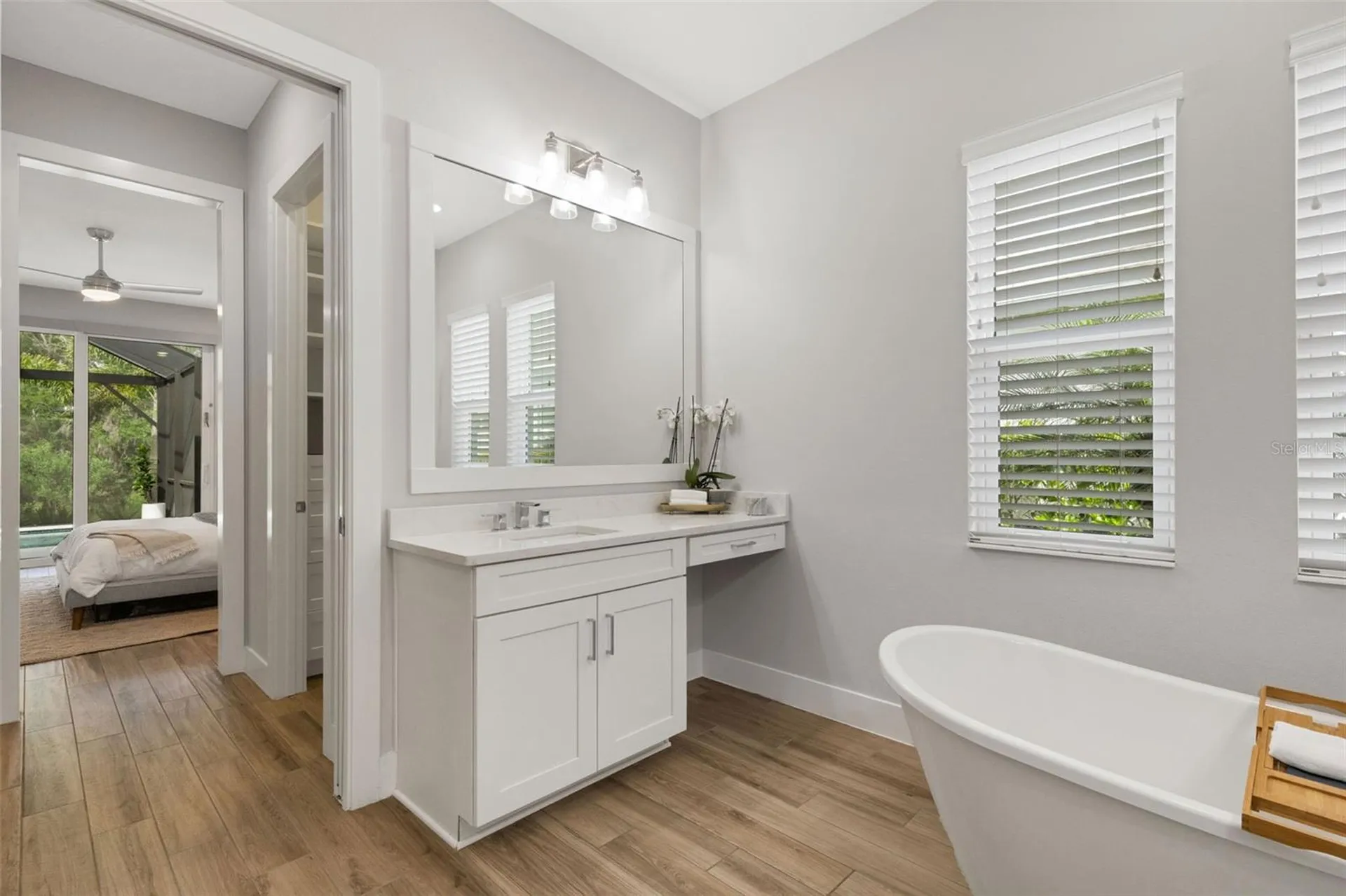 8145 Grande Shores Drive Sarasota FL 34240