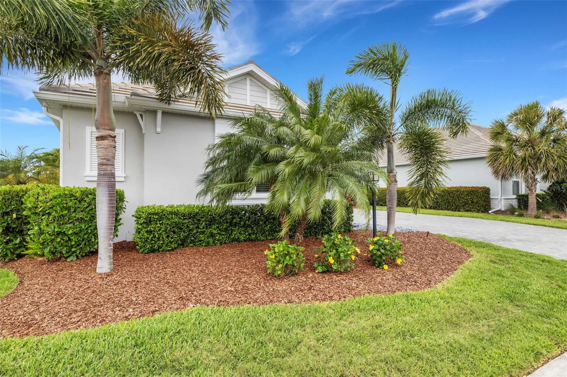 8145 Grande Shores Drive Sarasota FL 34240