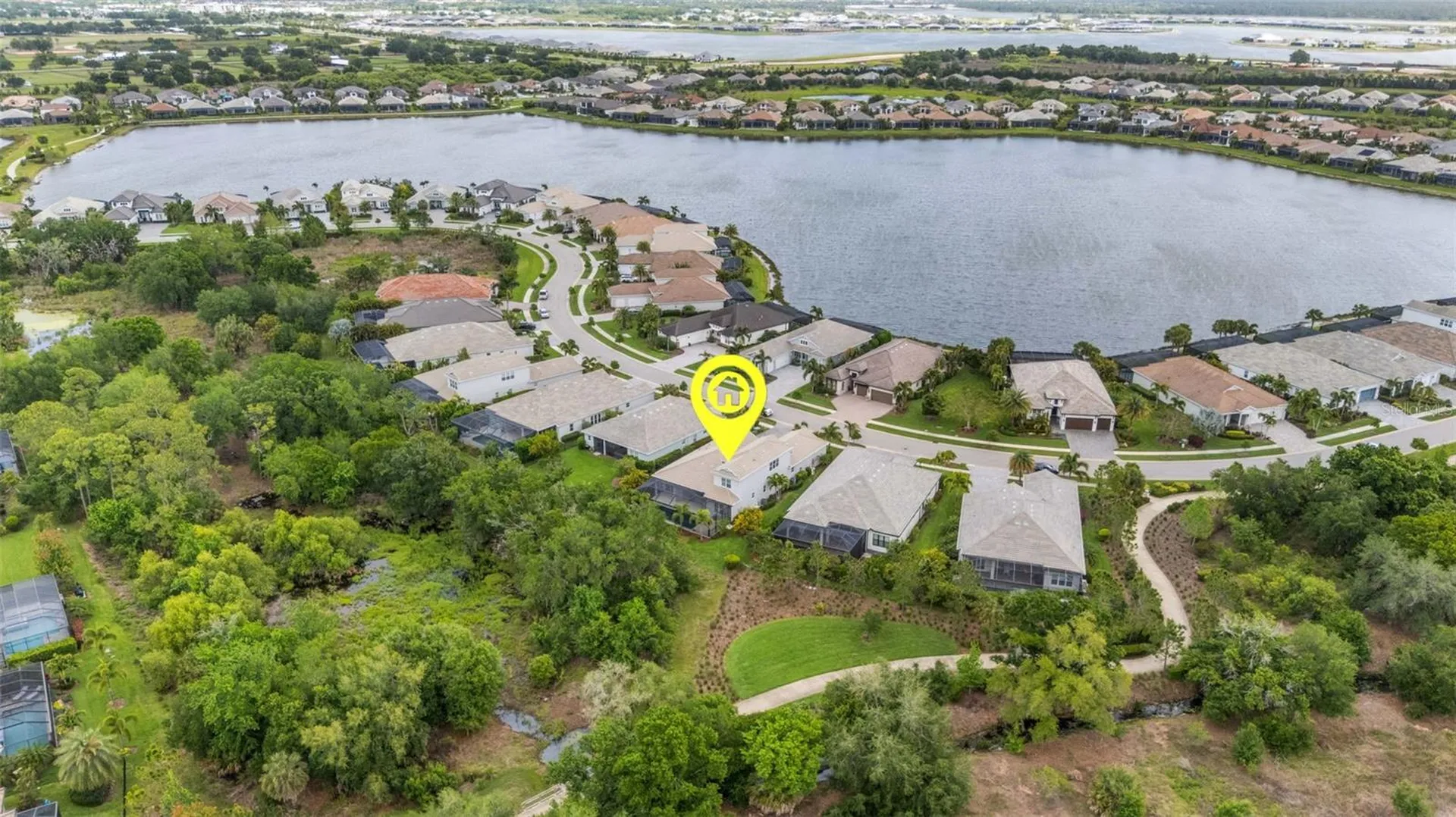 8145 Grande Shores Drive Sarasota FL 34240