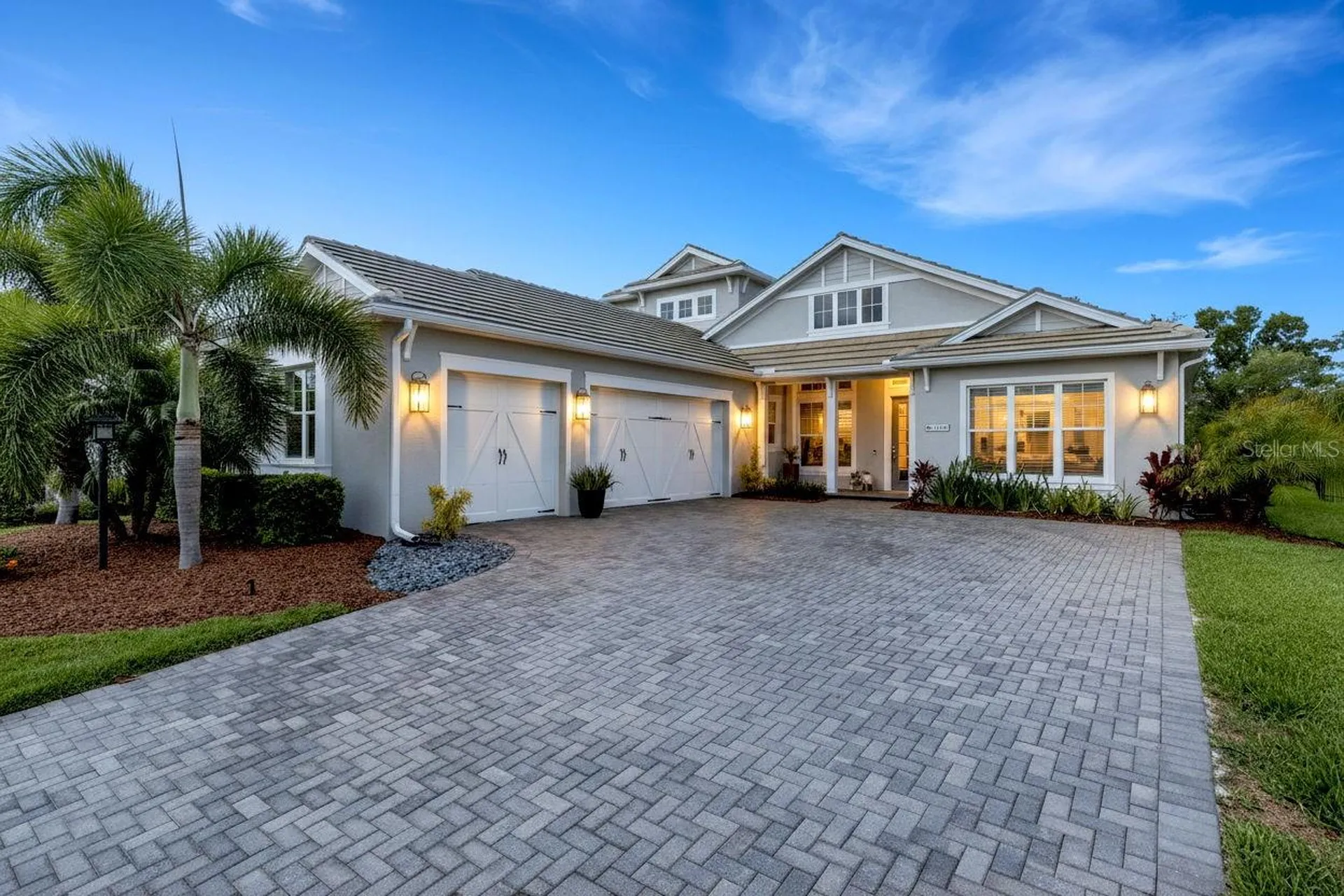 8145 Grande Shores Drive Sarasota FL 34240