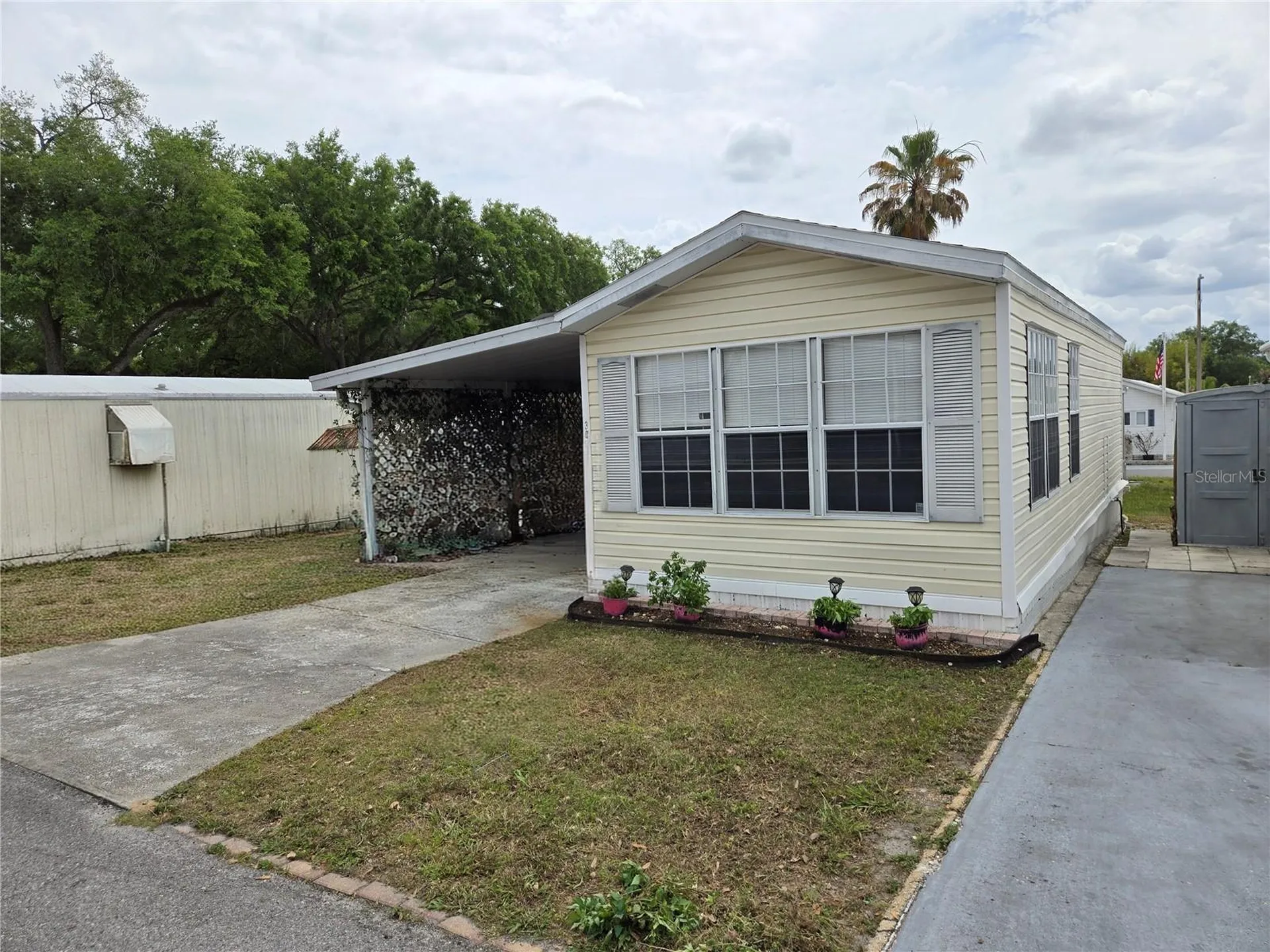 39326 Recess Drive Zephyrhills FL 33542