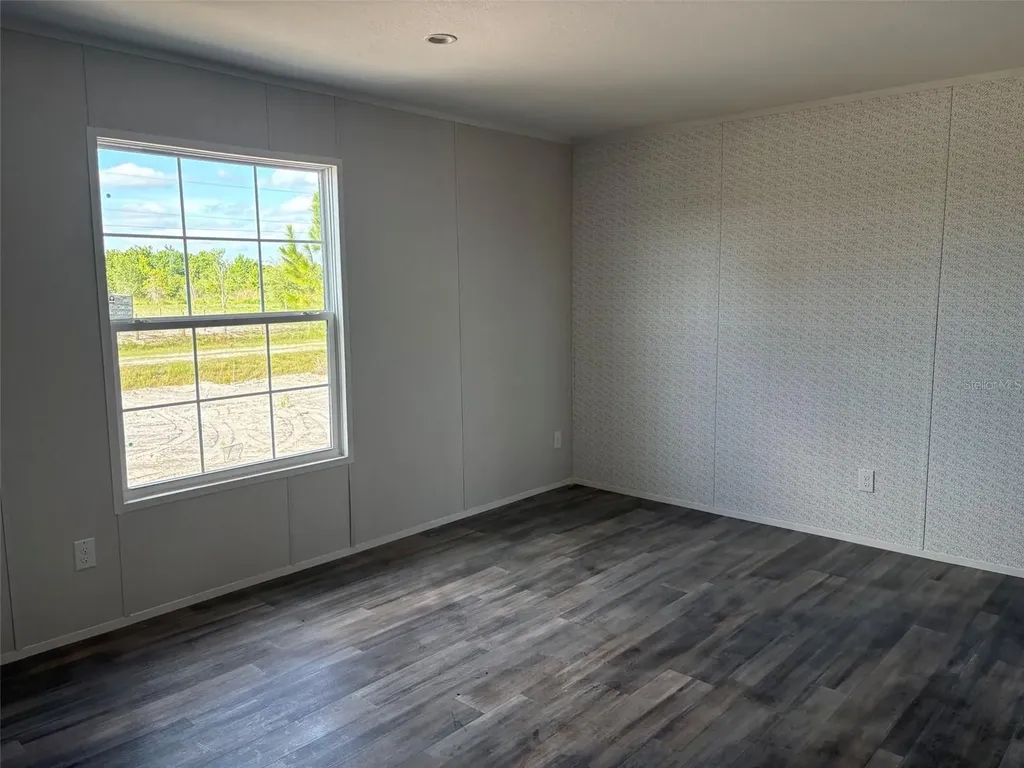 18990 NW 268th Street Okeechobee FL 34972