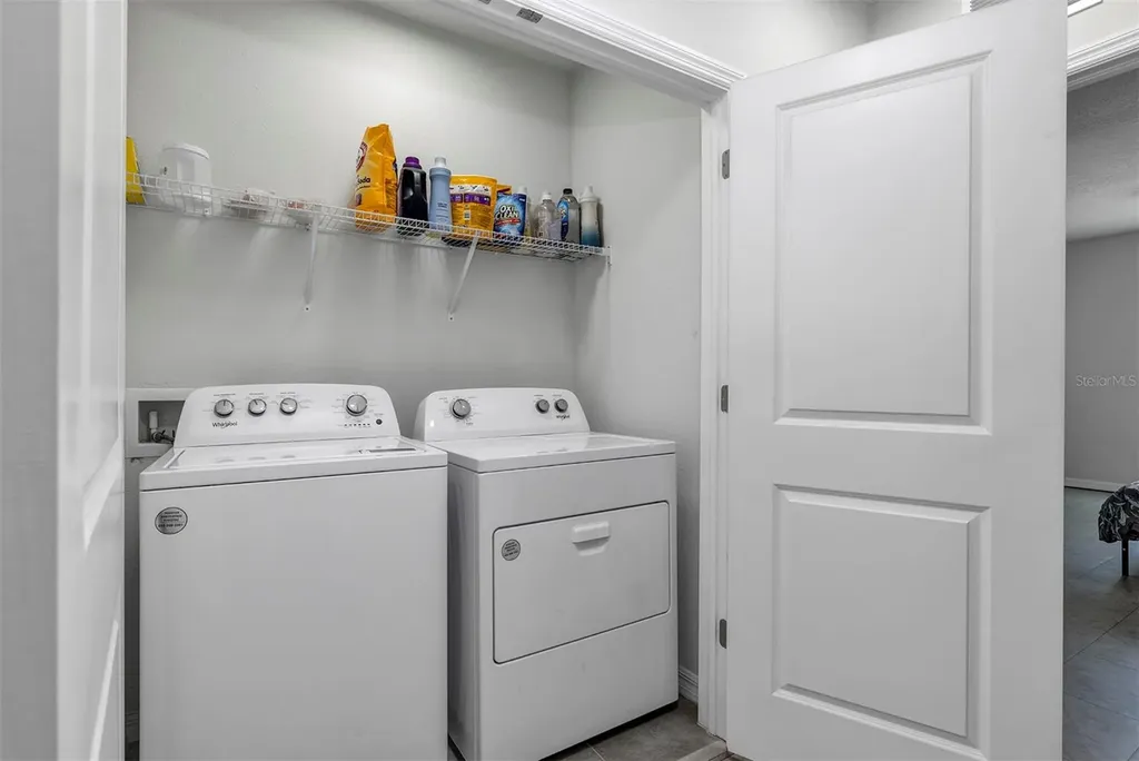 4015 Blue Banks Lane Bradenton FL 34208