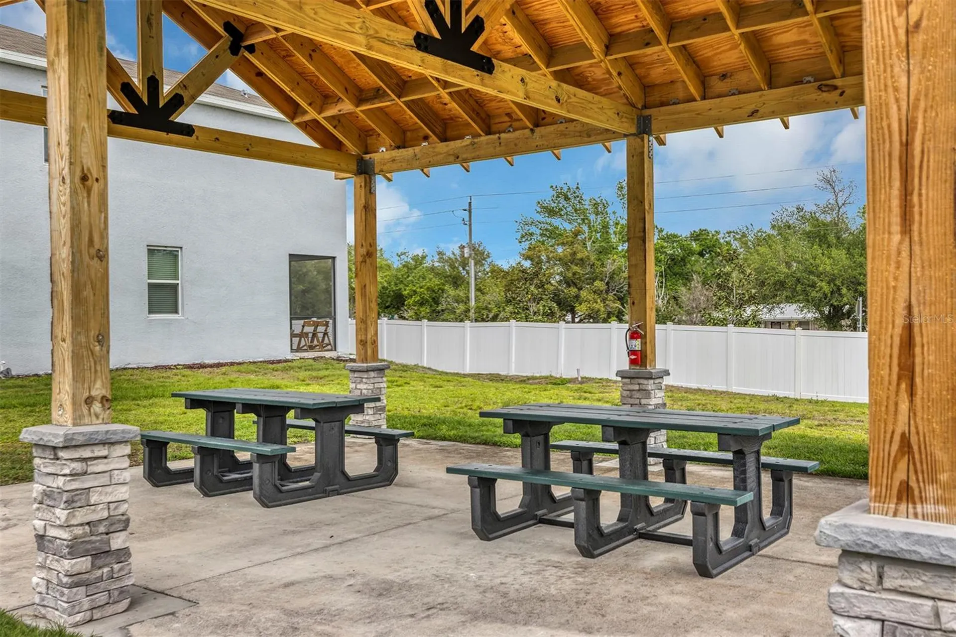 4015 Blue Banks Lane Bradenton FL 34208
