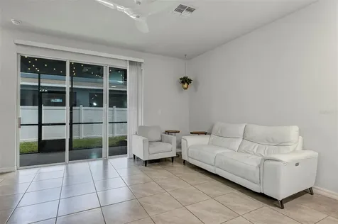 4015 Blue Banks Lane Bradenton FL 34208