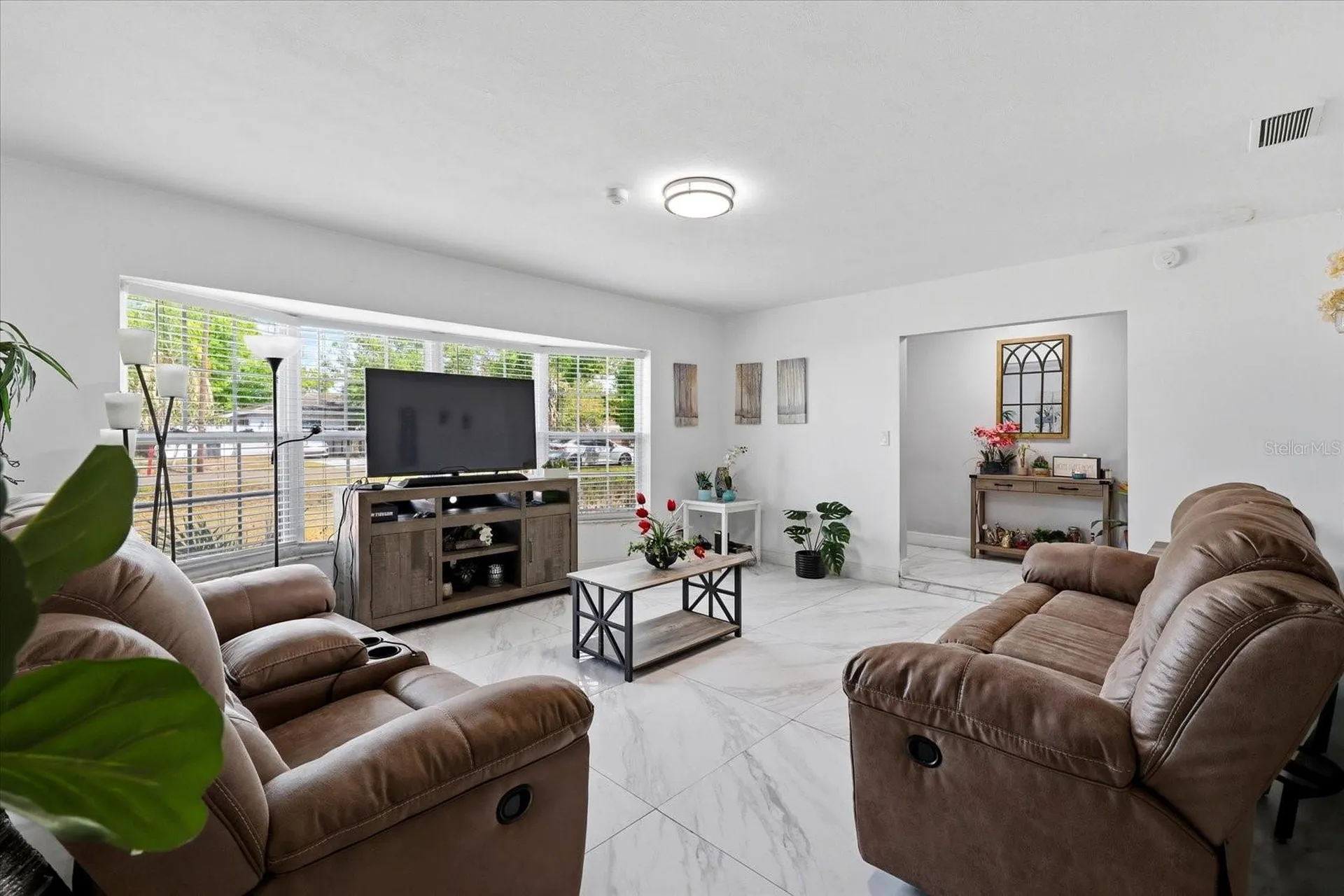 1009 S 70th Street Tampa FL 33619