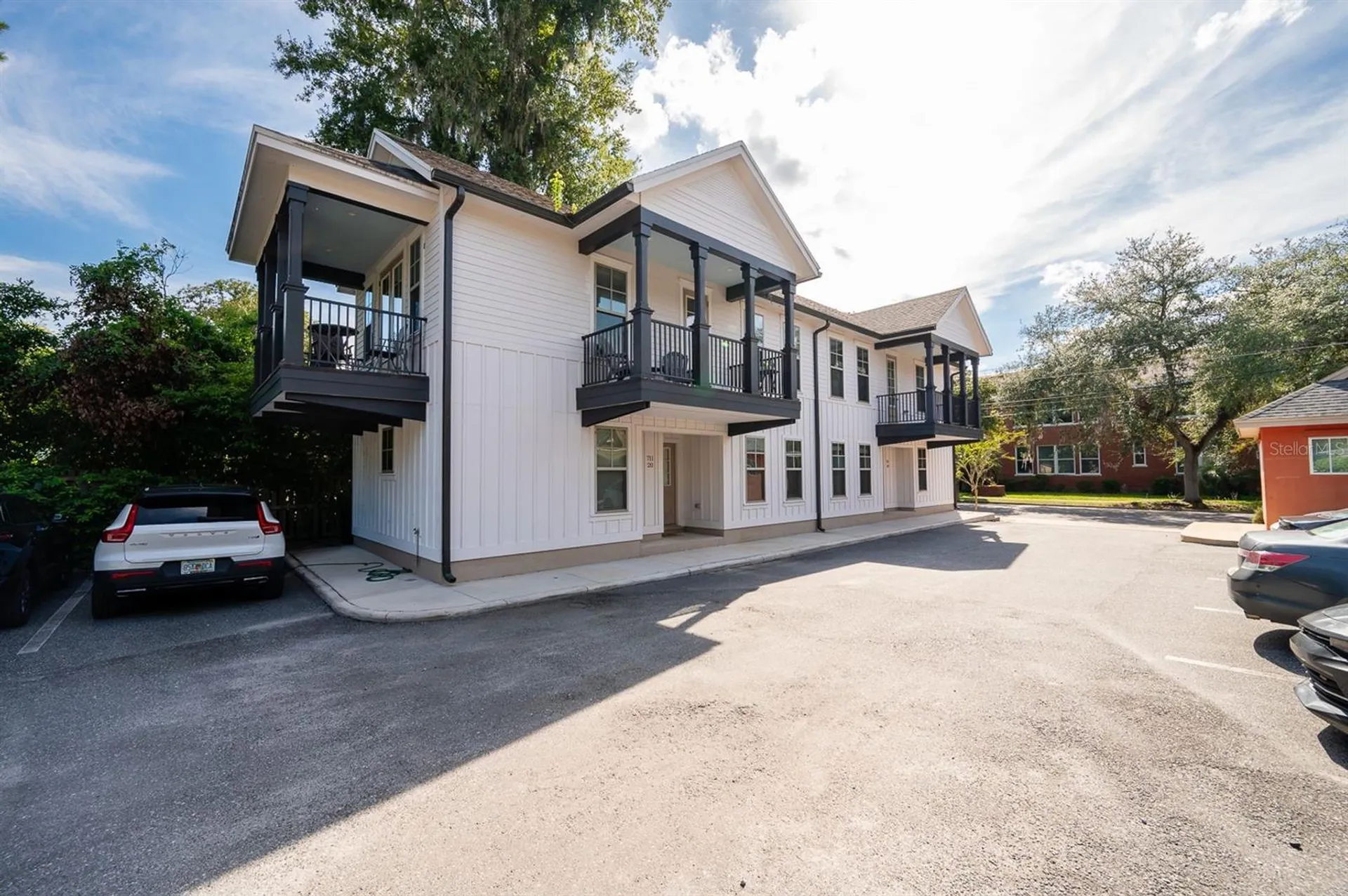 717 NW 10th Street Gainesville FL 32601