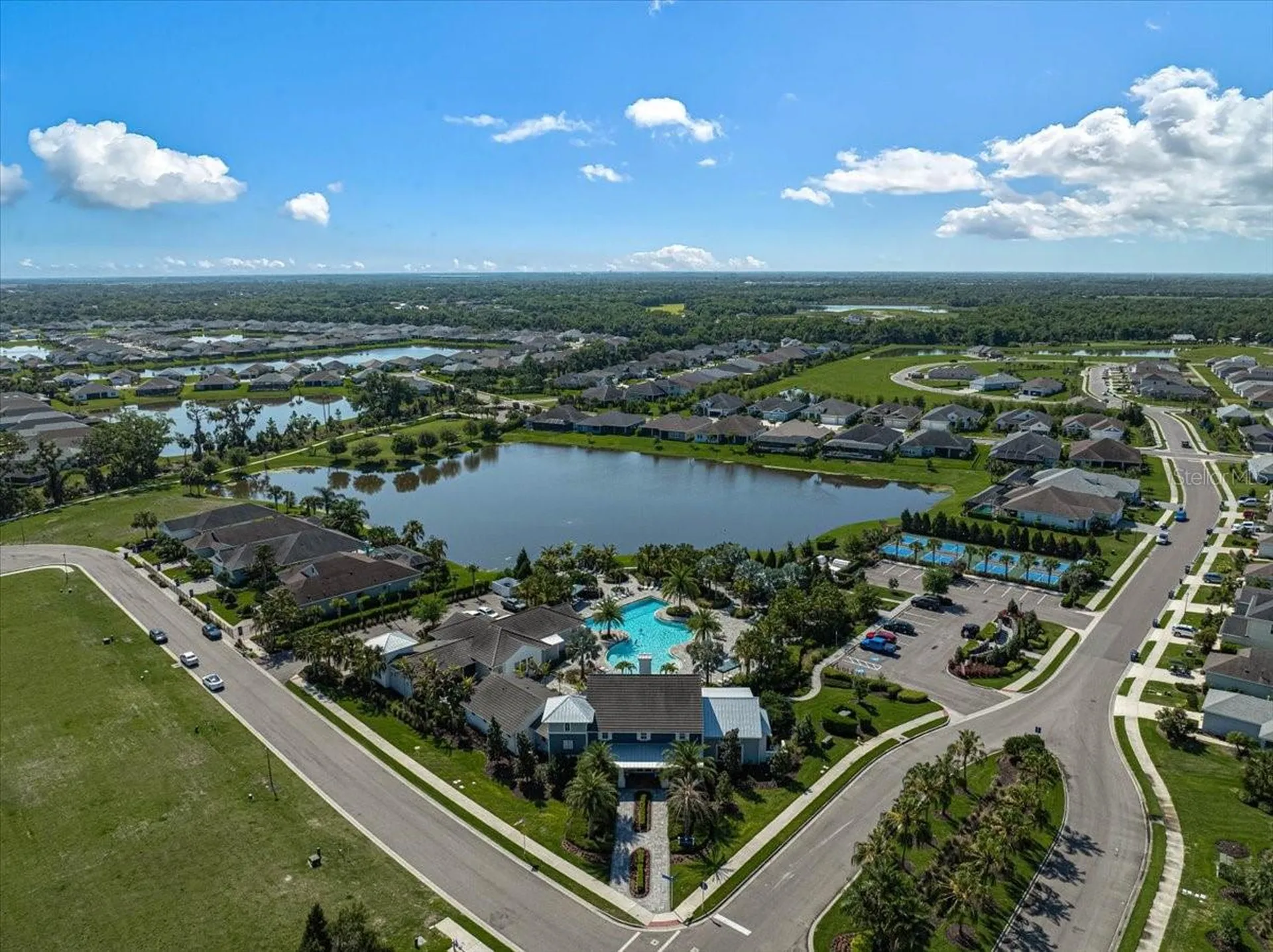 13716 Old Creek Court Parrish FL 34219
