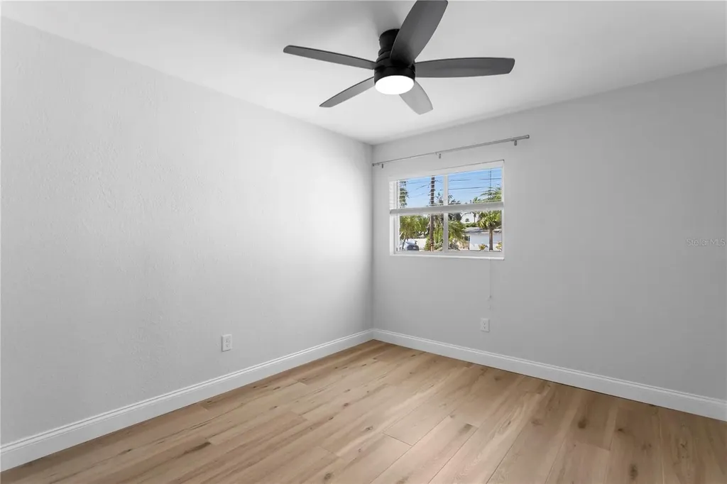 6984 S Shore Drive S St Petersburg FL 33707