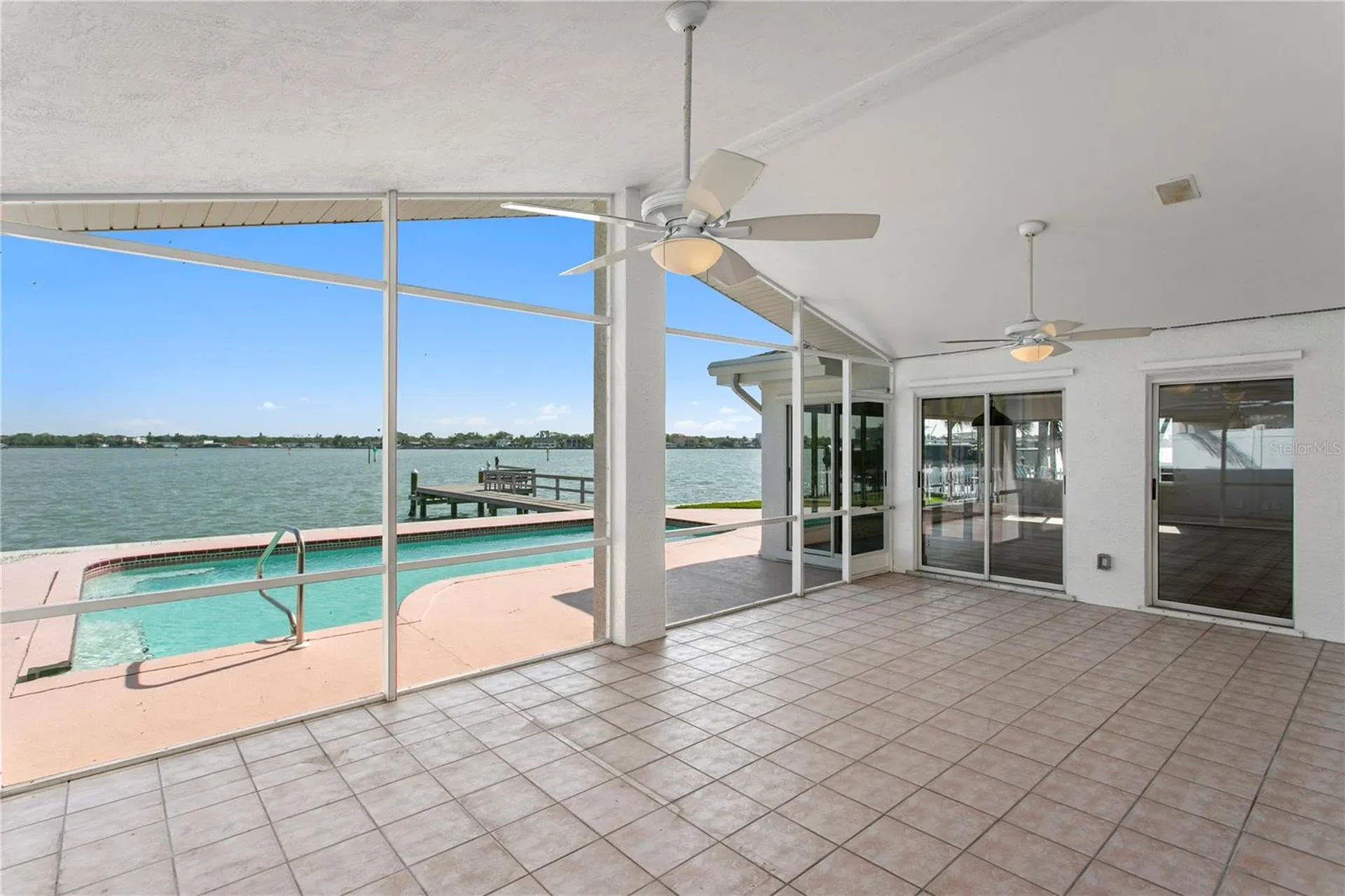 6984 S Shore Drive S St Petersburg FL 33707