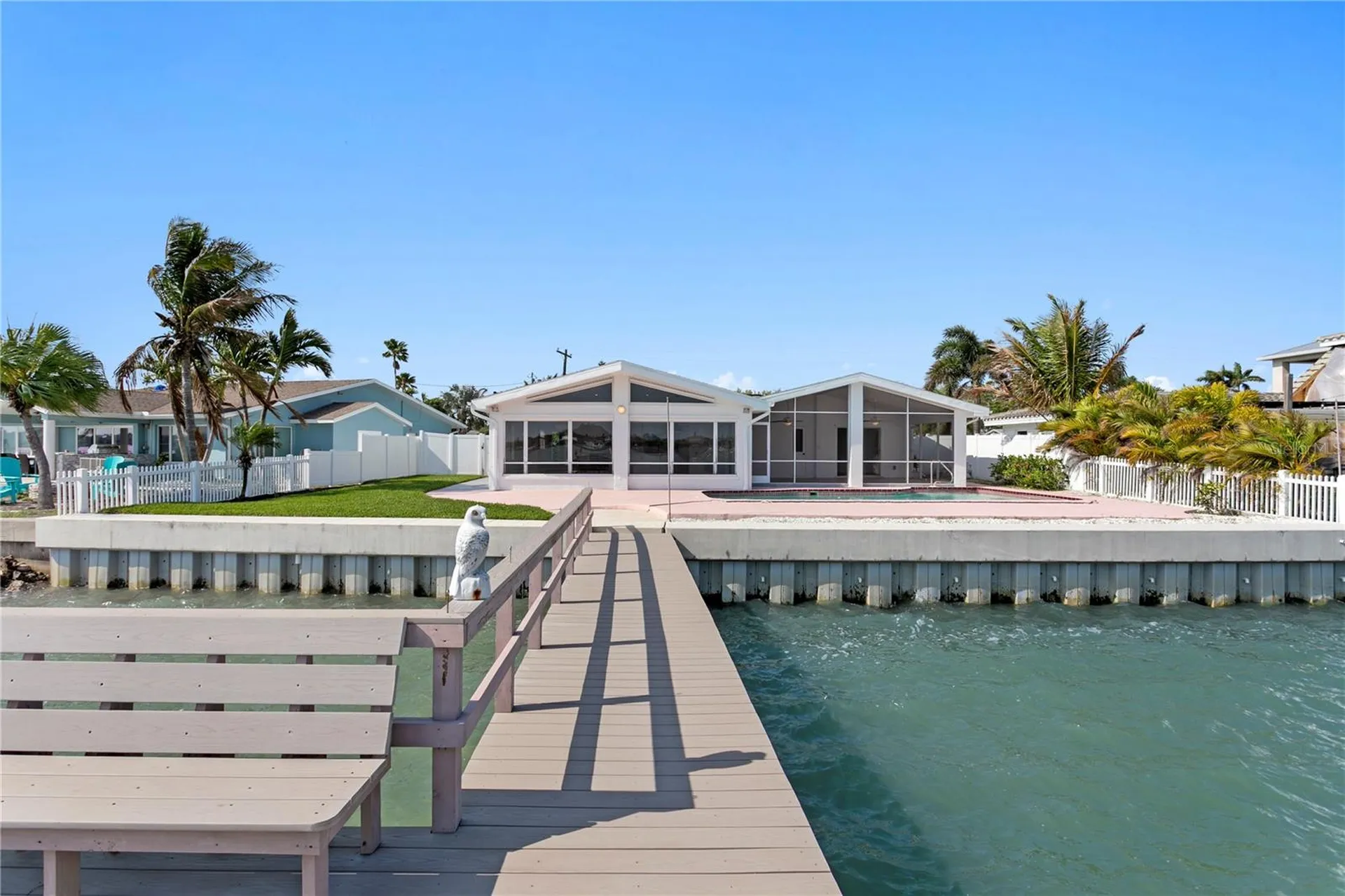 6984 S Shore Drive S St Petersburg FL 33707