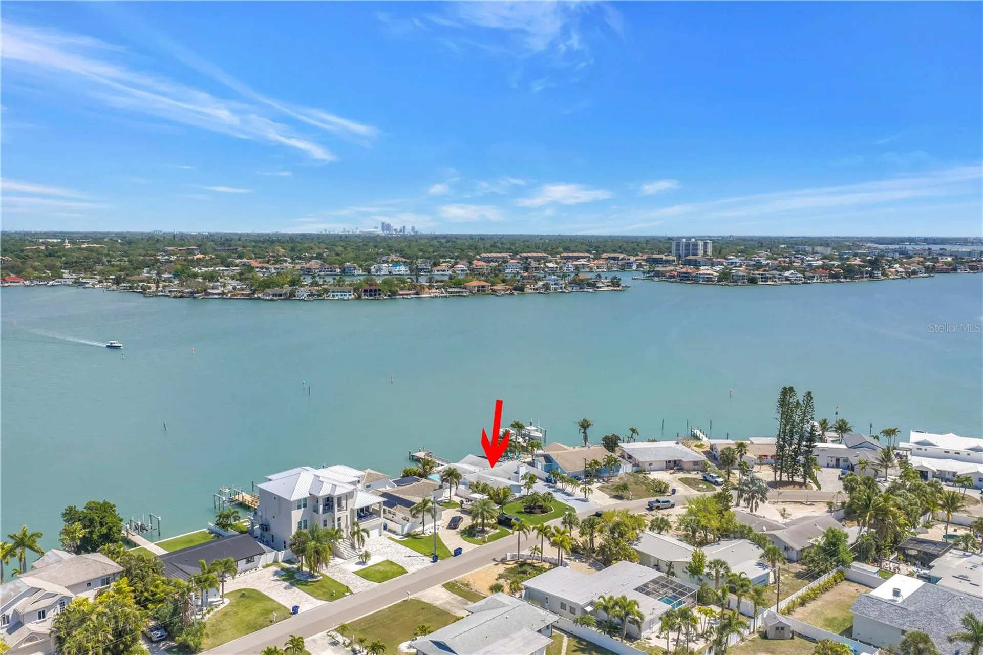 6984 S Shore Drive S St Petersburg FL 33707