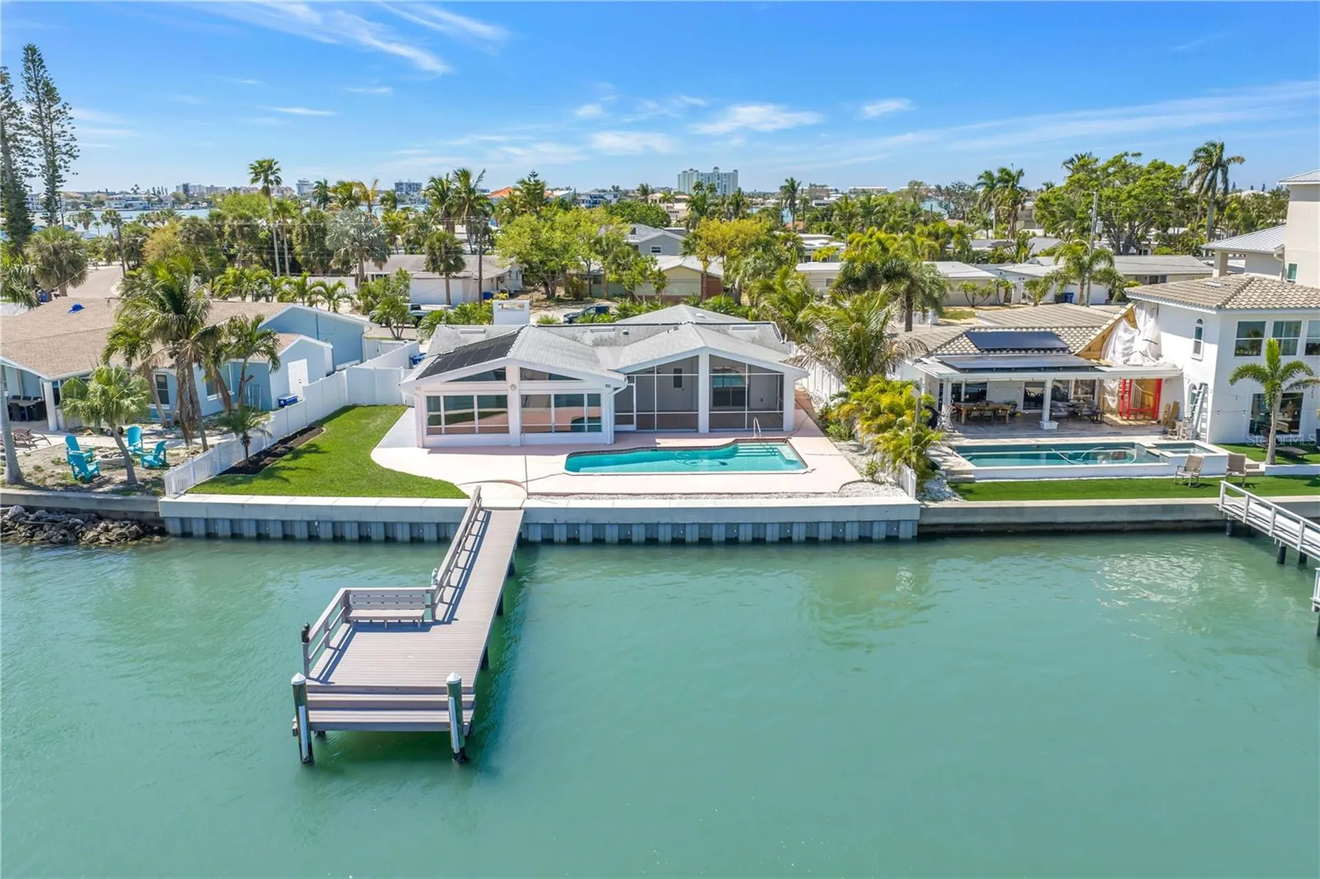 6984 S Shore Drive S St Petersburg FL 33707