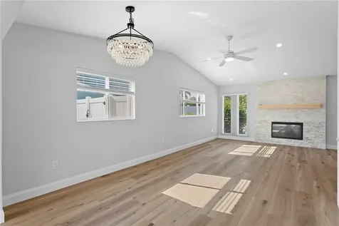 6984 S Shore Drive S St Petersburg FL 33707