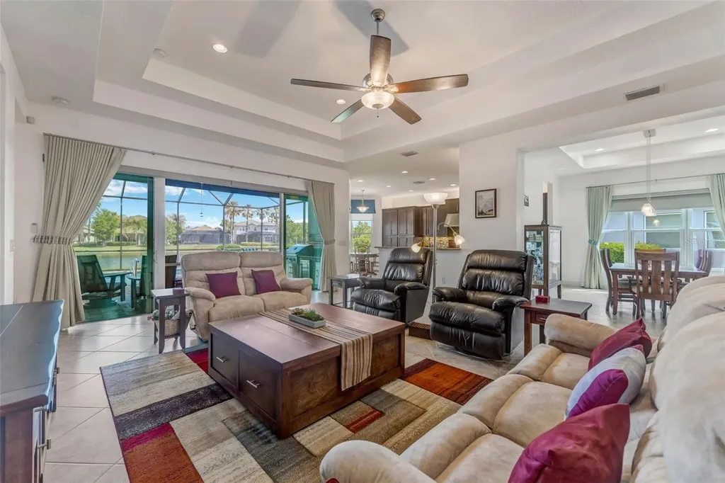2752 Coco Palm Circle Wesley Chapel FL 33543
