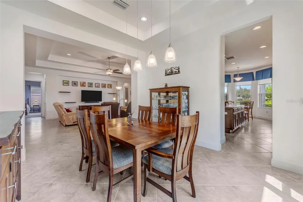 2752 Coco Palm Circle Wesley Chapel FL 33543