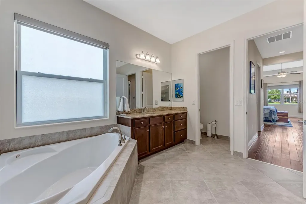 2752 Coco Palm Circle Wesley Chapel FL 33543