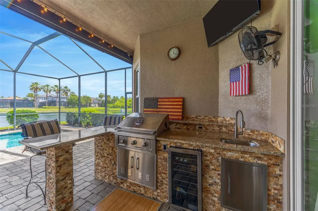 2752 Coco Palm Circle Wesley Chapel FL 33543
