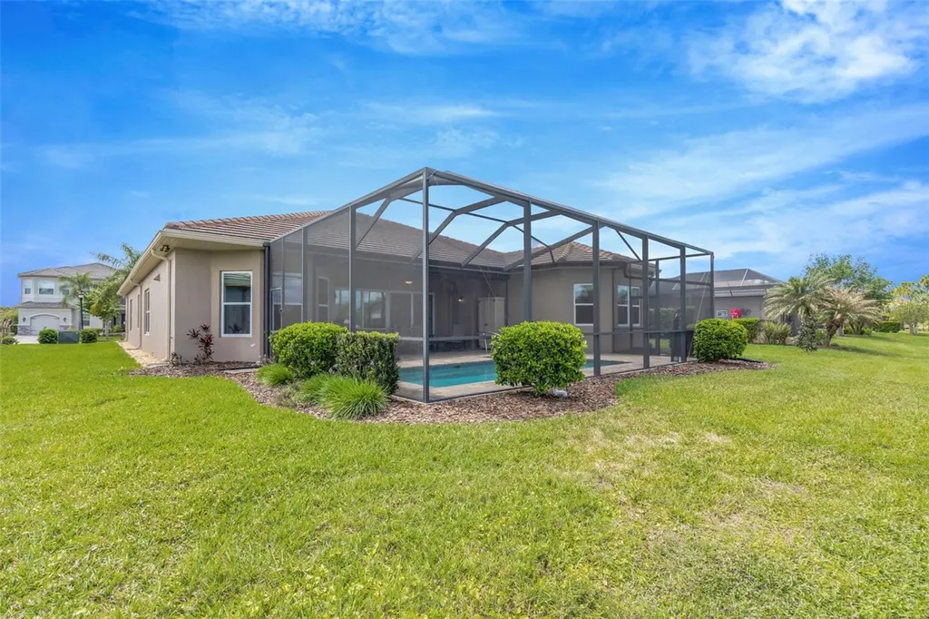 2752 Coco Palm Circle Wesley Chapel FL 33543