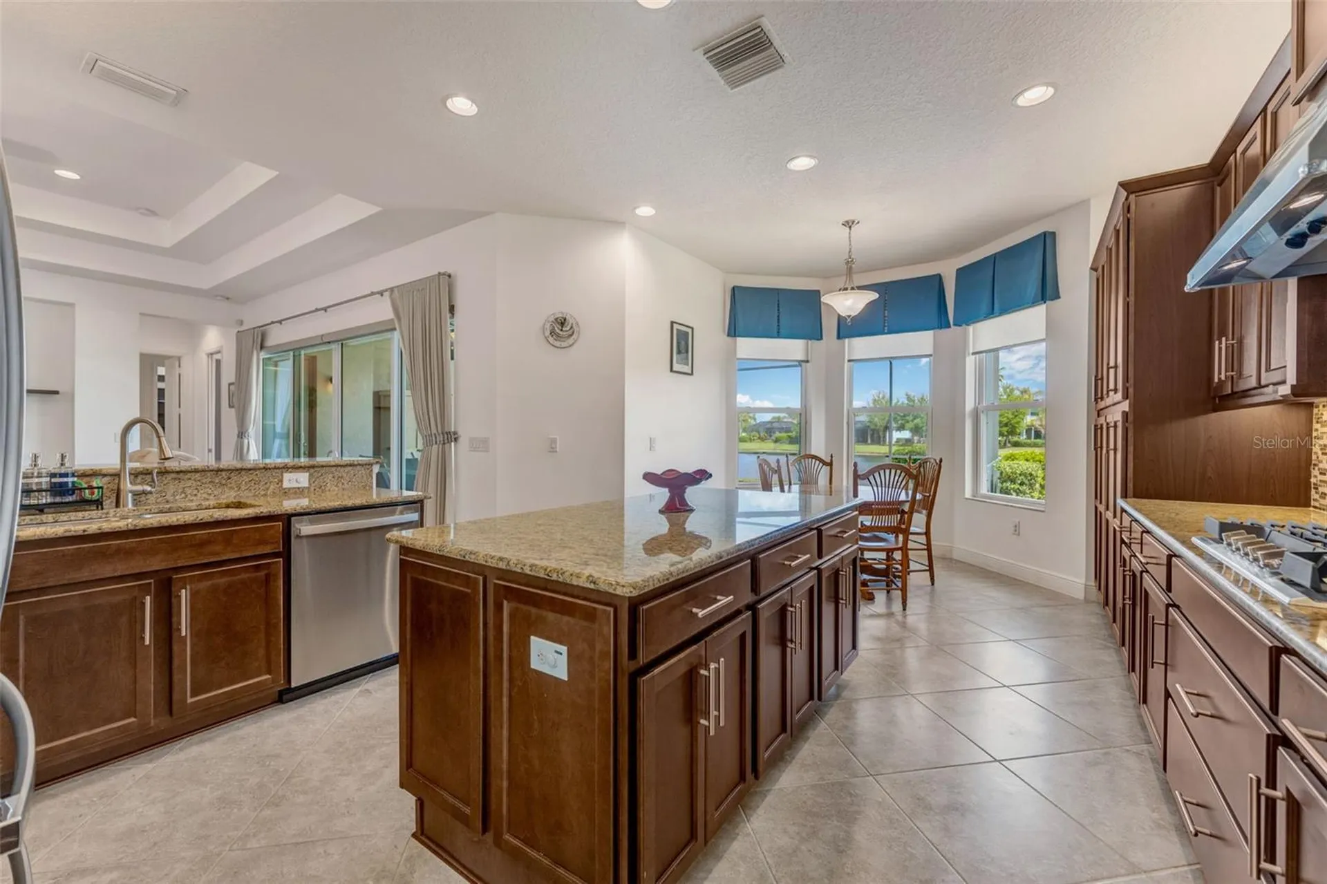 2752 Coco Palm Circle Wesley Chapel FL 33543