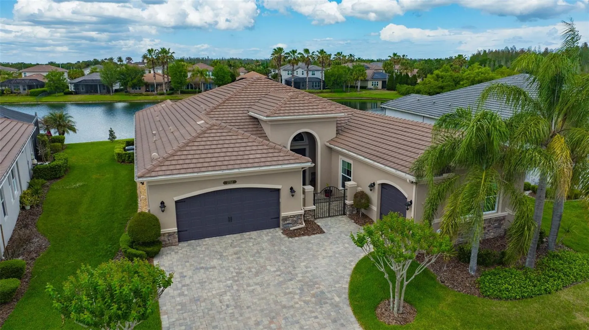 2752 Coco Palm Circle Wesley Chapel FL 33543