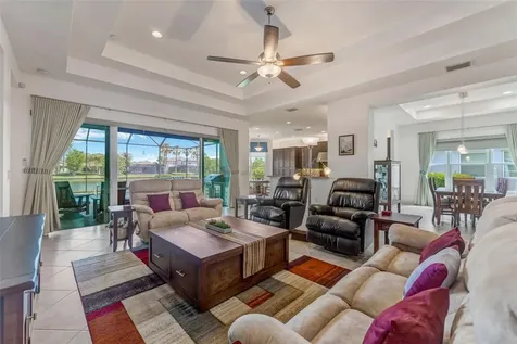 2752 Coco Palm Circle Wesley Chapel FL 33543