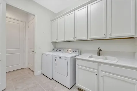 2752 Coco Palm Circle Wesley Chapel FL 33543