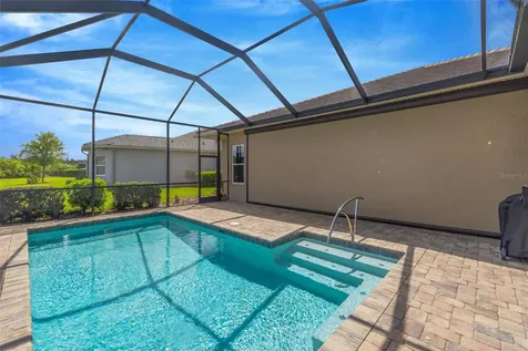 2752 Coco Palm Circle Wesley Chapel FL 33543