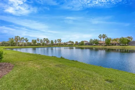 2752 Coco Palm Circle Wesley Chapel FL 33543