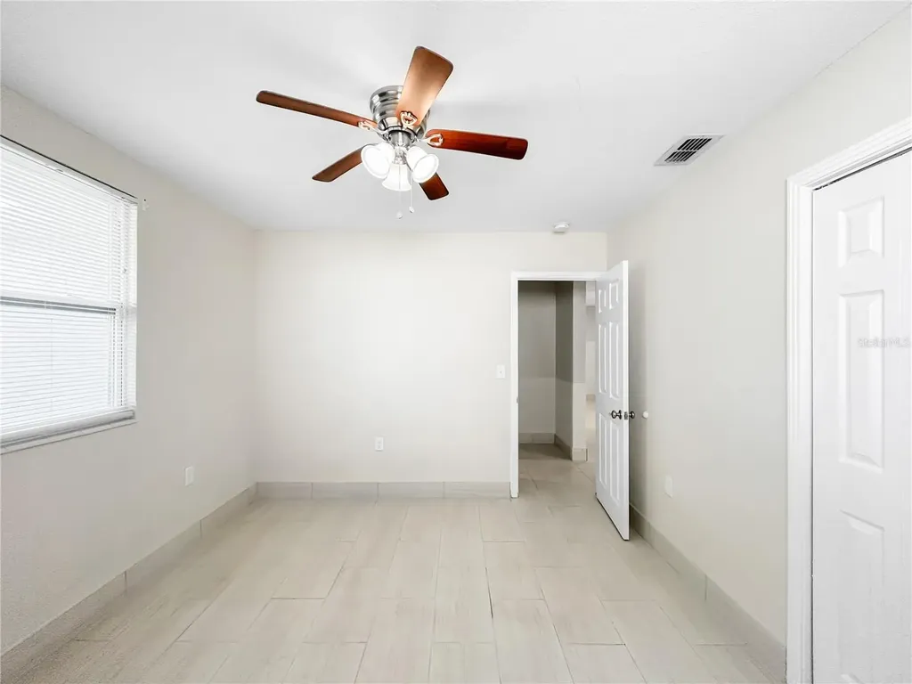 133 NW 18th Street Ruskin FL 33570