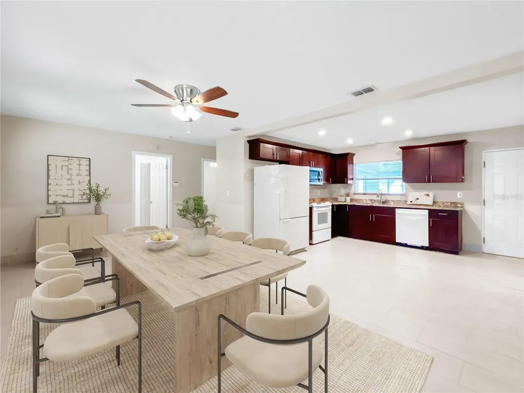 133 NW 18th Street Ruskin FL 33570