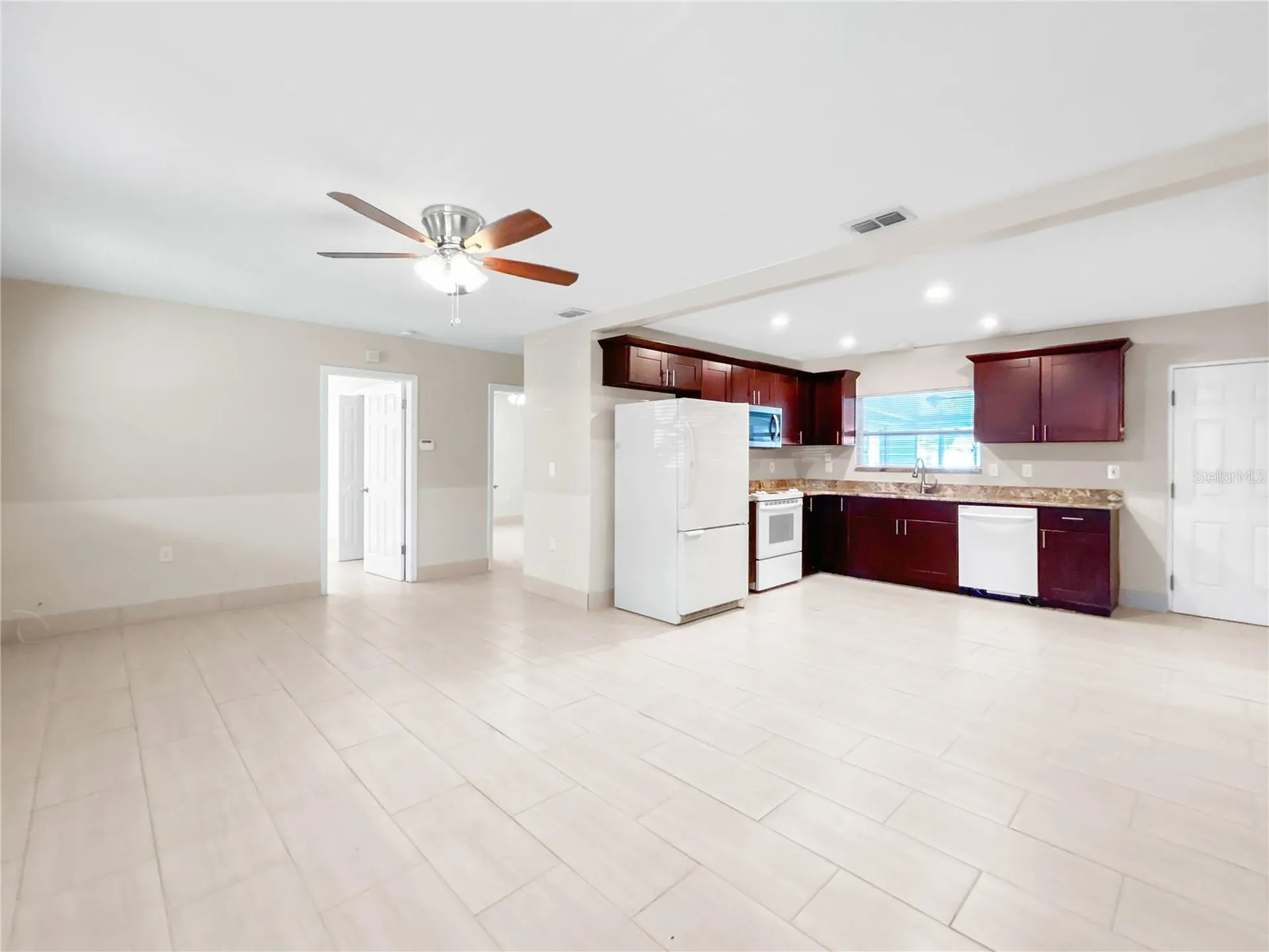 133 NW 18th Street Ruskin FL 33570