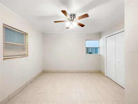 133 NW 18th Street Ruskin FL 33570