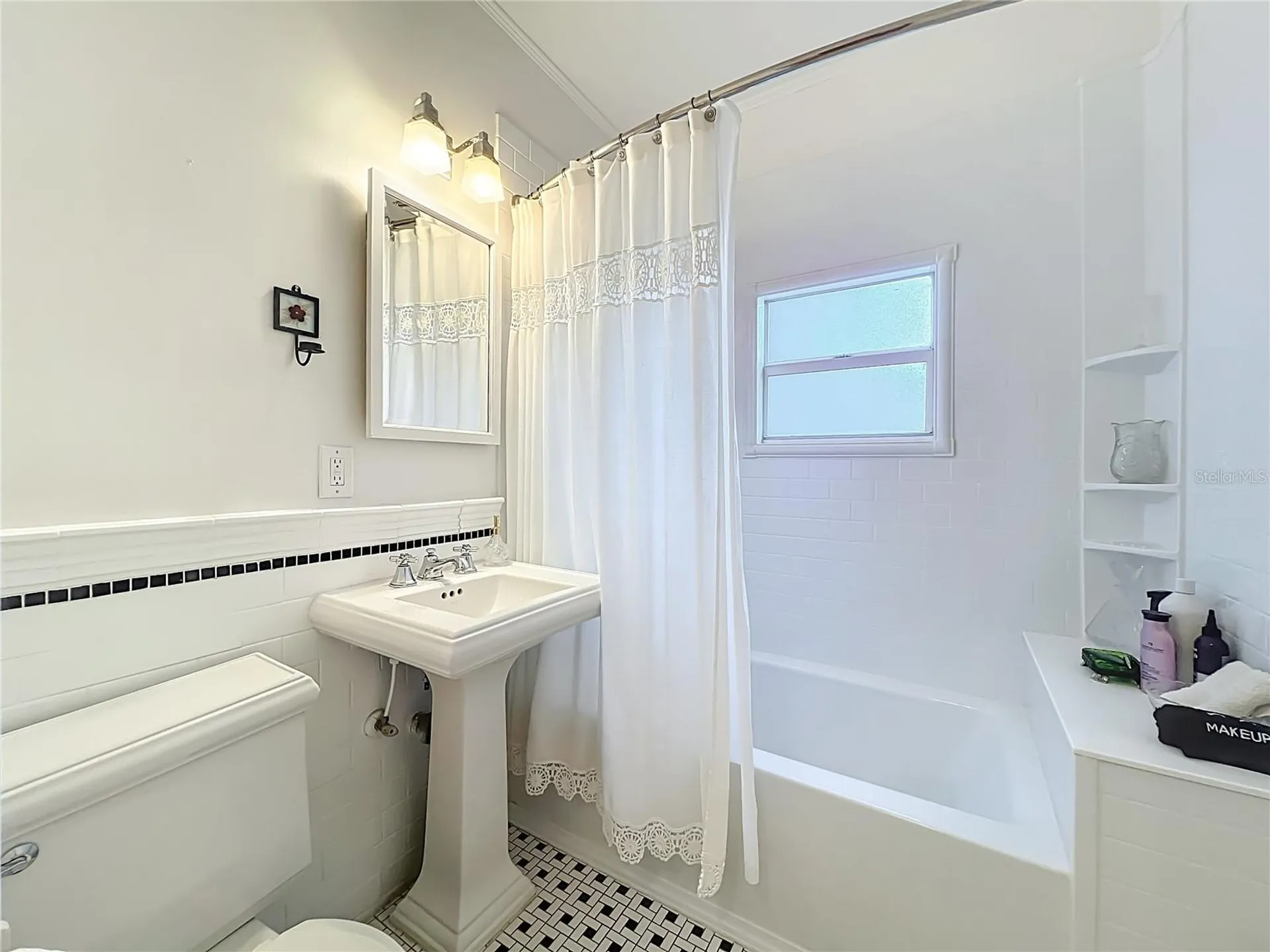 1209 Clouser Avenue Orlando FL 32804