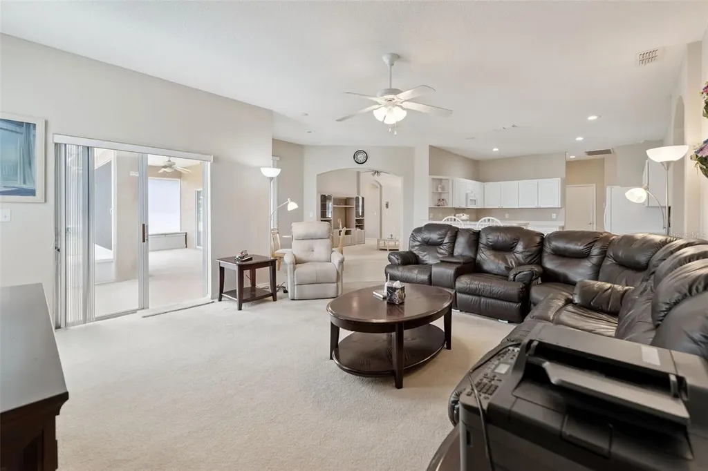 239 Dinner Lake Place Lake Wales FL 33859