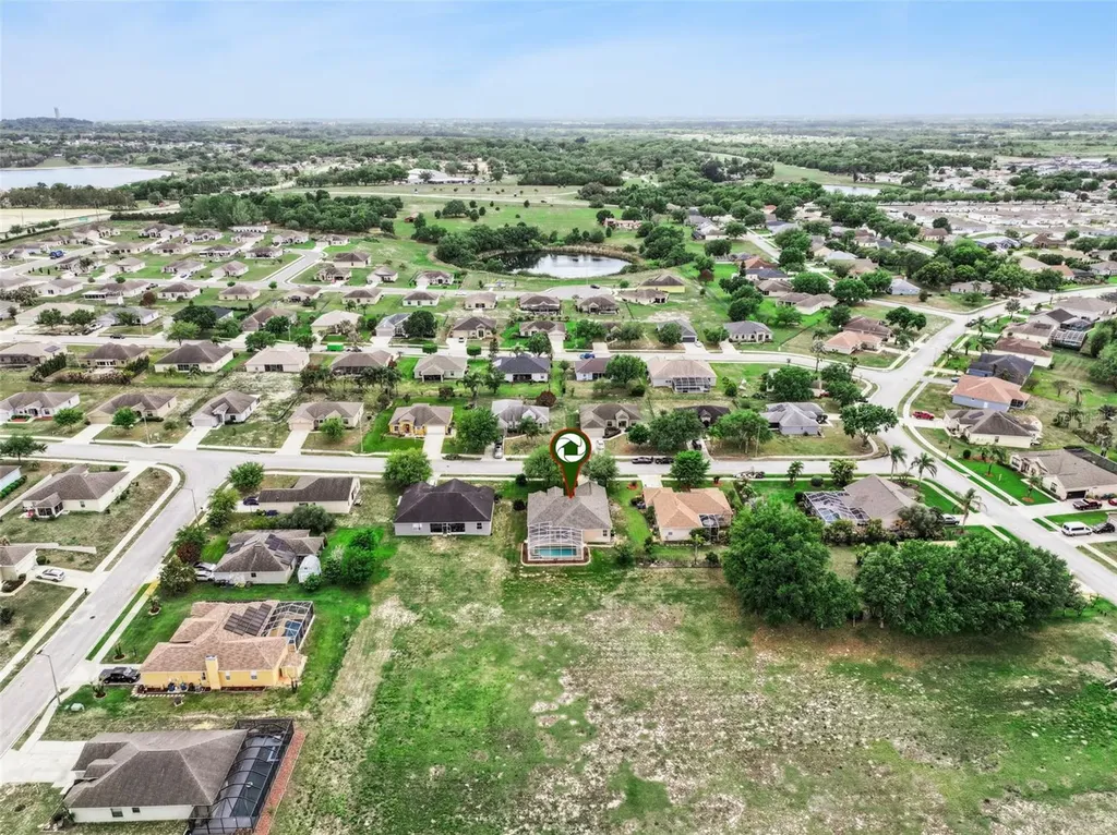 239 Dinner Lake Place Lake Wales FL 33859